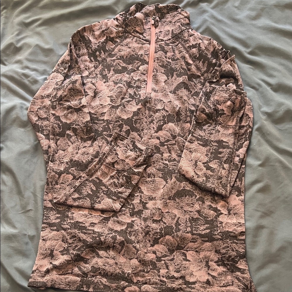 Athleta $99 Momentum Floral Half Zip Long Sleeve Top Athletic purple
